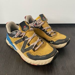 New Balance Mens Hierro v5 Gold Blue